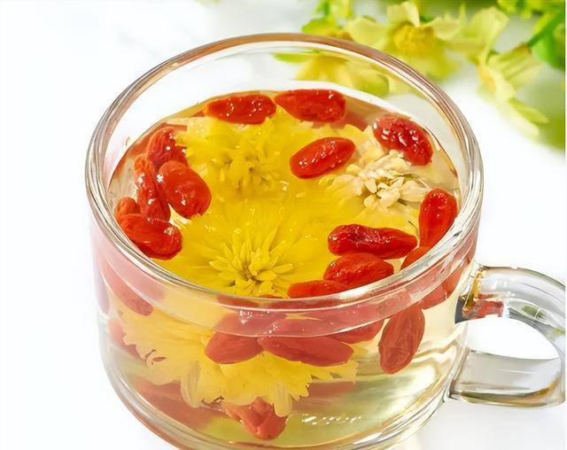 女人不想变成"黄脸婆",常喝5种"养颜茶",补充营养身体好