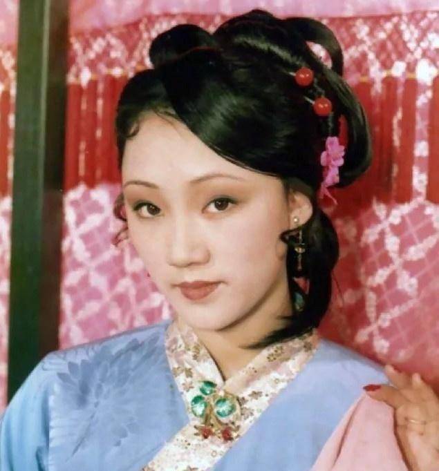 《红楼梦》秋桐,人性最丑陋的一面!堪称红楼第一蠢女人
