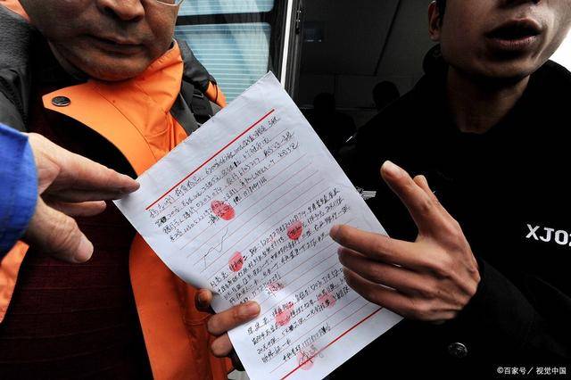 看着双方各执一词，法官也犯了难。正在此时，毕先生又提起了在派出所的笔录