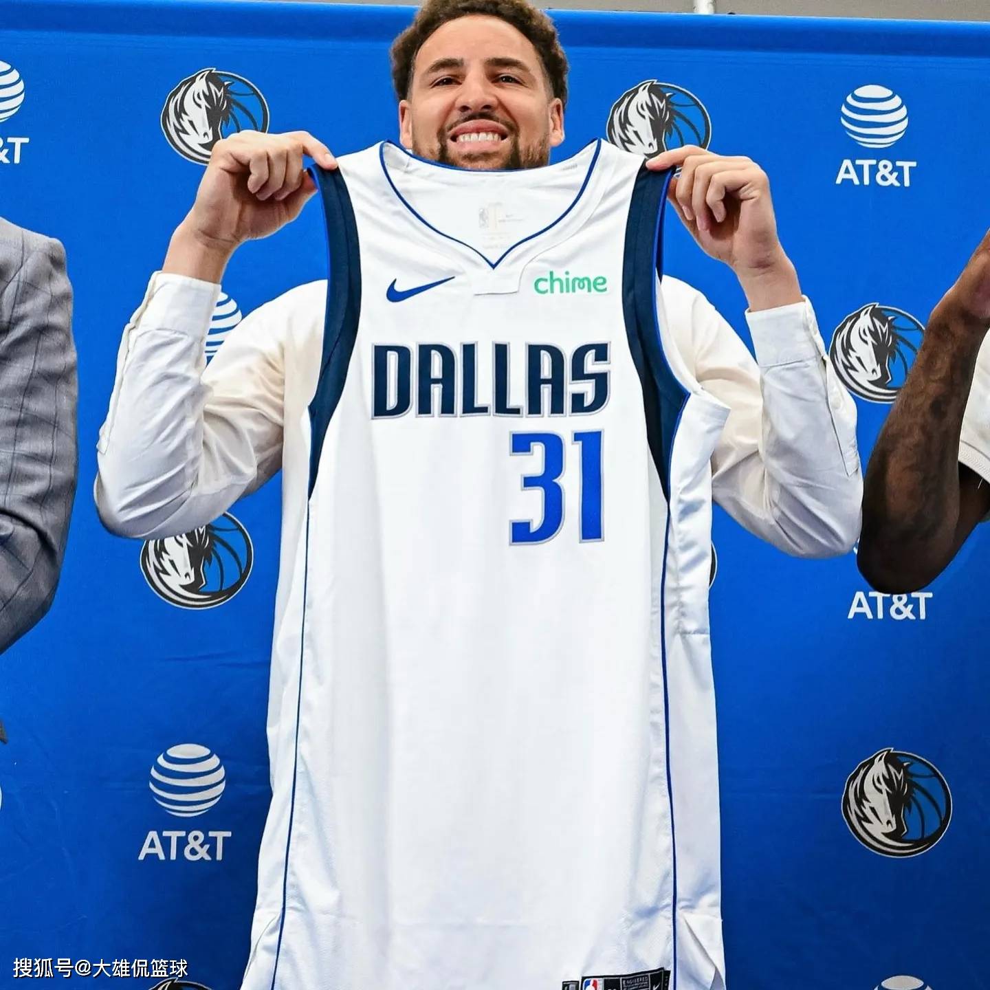 克莱汤普森在独行侠发布会暗示勇士不尊重自己,新队友都尊重自己