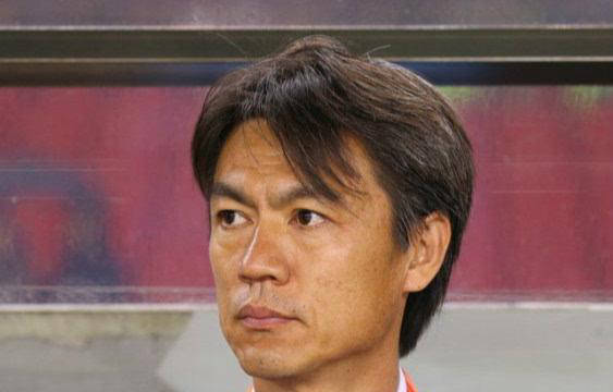 洪明甫再次执教韩国国家队:利用上上签锻炼本土教练,前景堪忧