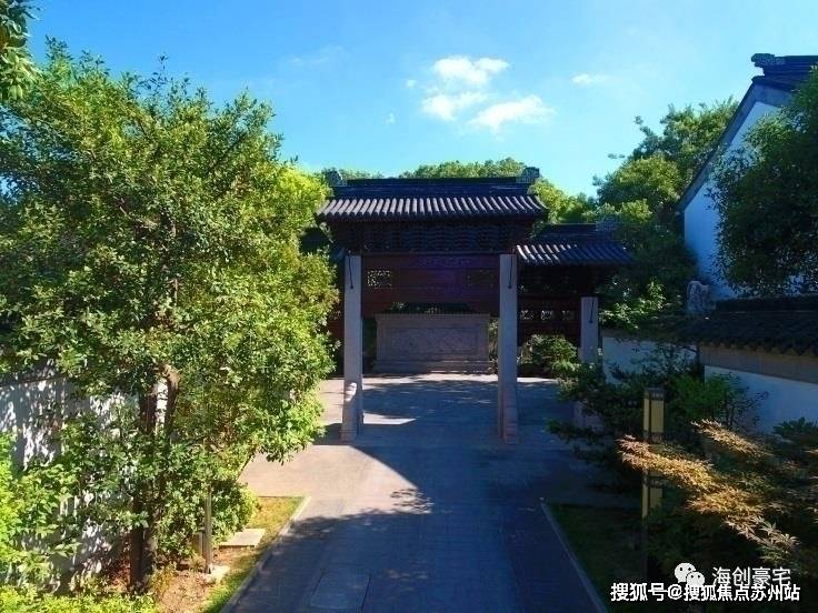 秦汉时期,非常注重兴建规模雄伟的皇家园林,其中规模最大,最有代表性