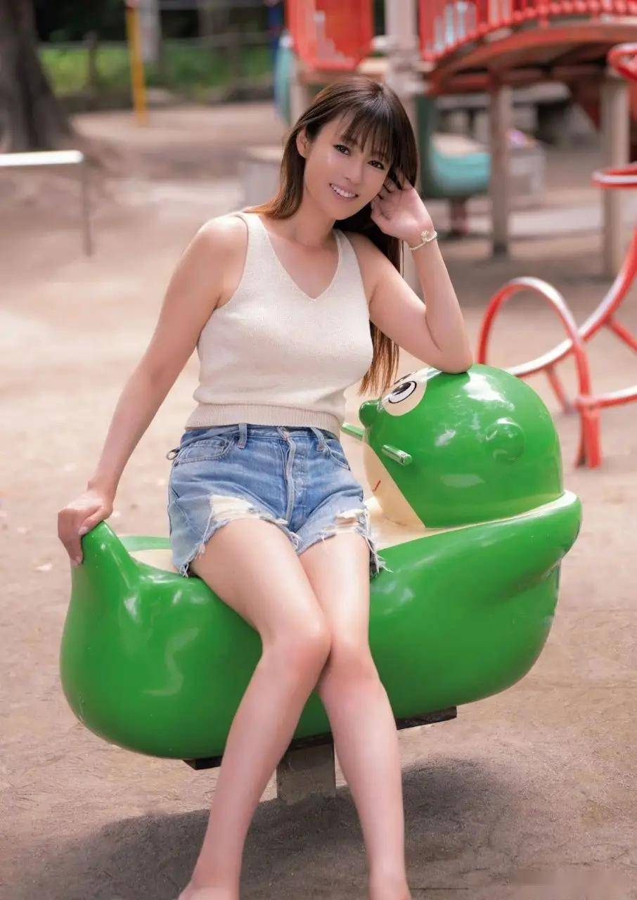 深田恭子:这谁顶得住!女神的美貌与才华,让你为之倾倒的完美形象!