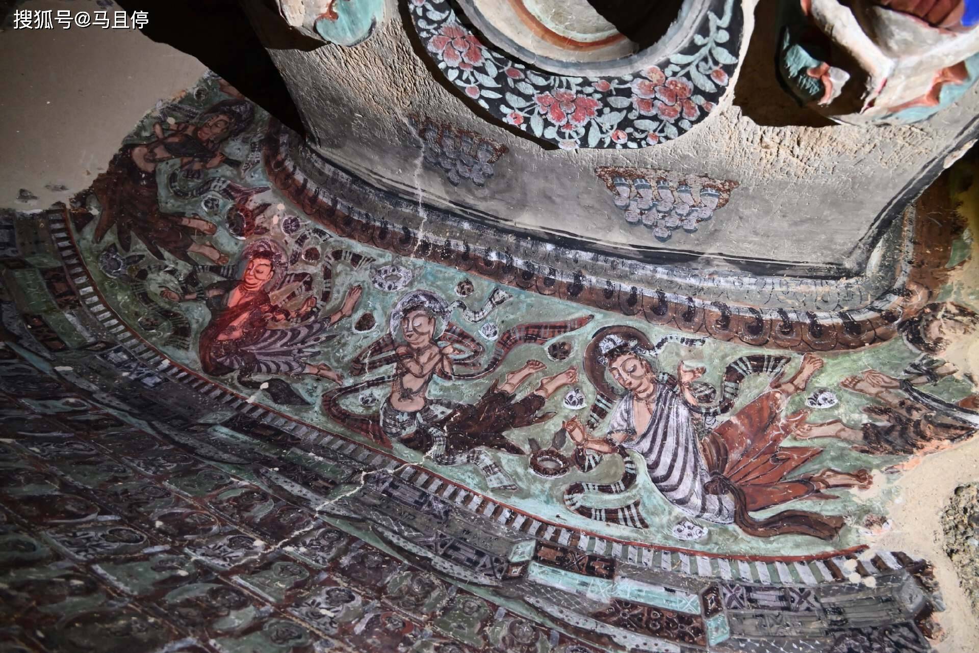 火车穿省要15个小时,还是中国石窟艺术之乡_甘肃_壁画_莫高窟