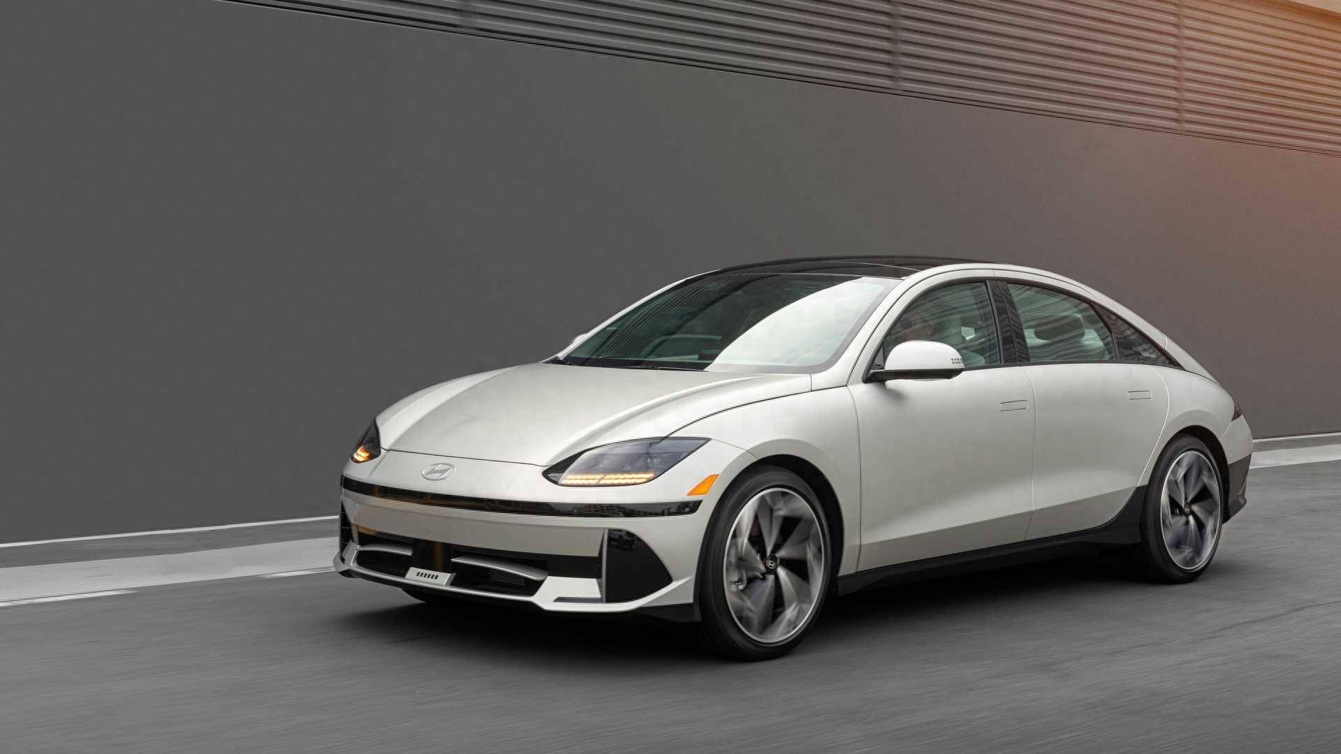 换句话说,有36款左右的电动汽车将被淘汰.