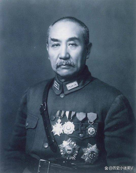 个战区均是由当时的国民革命军陆军一级上将及蒋介石这个特级上将担任