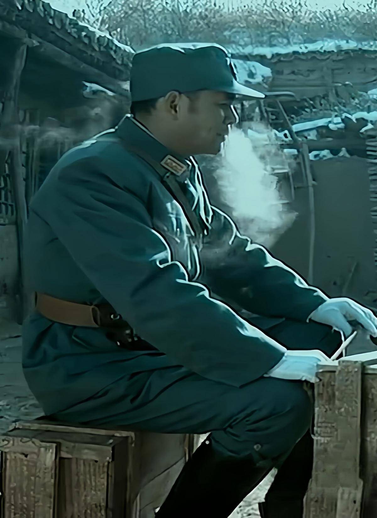 《亮剑》楚云飞真的认不清楚形势吗?毕竟他可不是酒囊饭袋