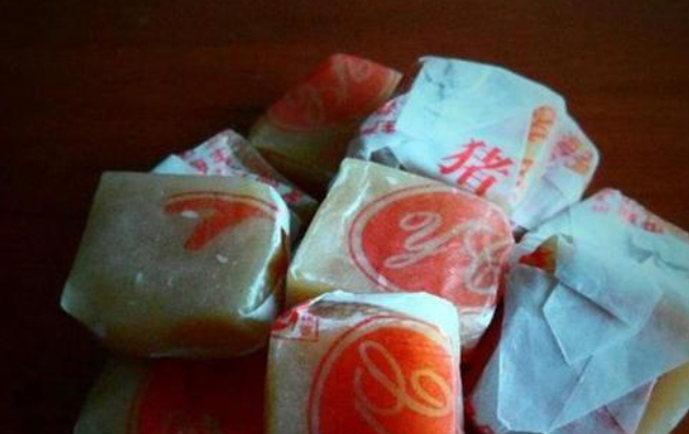 "已经停产"的奇葩小零食:全吃过的,都是"奶奶"辈级别的了!