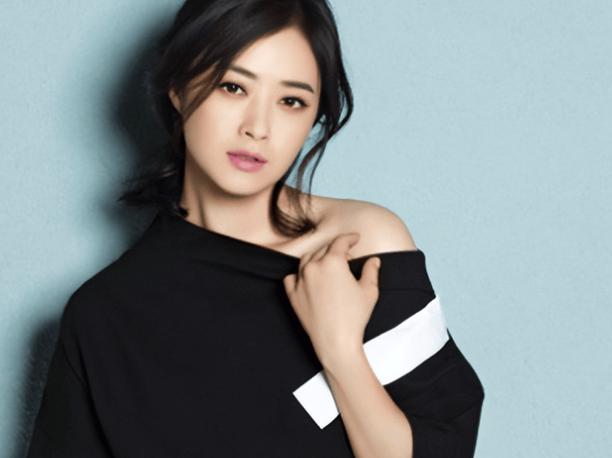 韩红说对了,没背景却无人敢"潜"的蒋欣,已经走上了另一条大道_刘涛