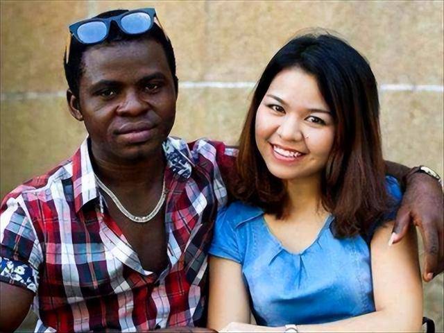 04年,陕西女大学生被黑人男友传染艾滋病:我不后悔,依然爱他