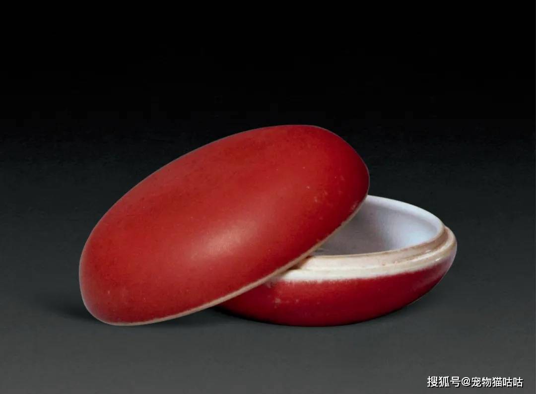 拍卖征集| 盛世华章：清康熙青花釉里红花卉纹苹果尊_康熙一_品种