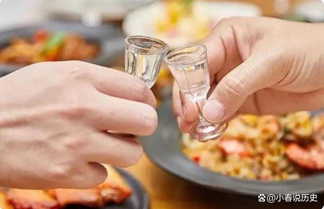 为何俄罗斯的伏特加畅销全球,而白酒只有中国人喝?