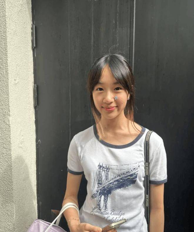 吴尊13岁女儿neinei近照曝光,身高直逼一米七,网友:基因太强大