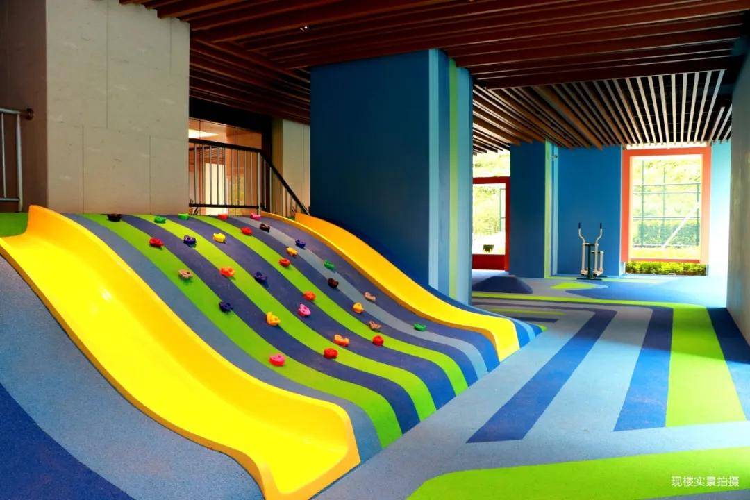 深圳新世界临海揽山售楼处电话→售楼中心首页网站→楼盘详情→24小时