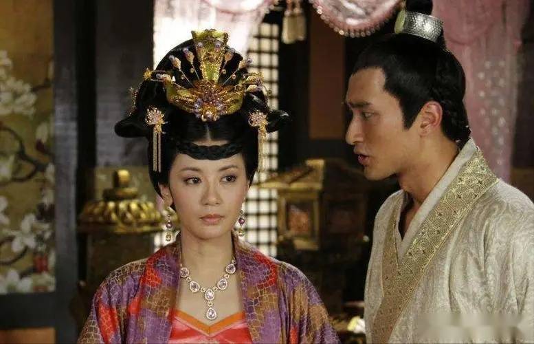 他睡过上官婉儿与太平公主,当三朝宰相,归西后令唐玄宗念念不忘