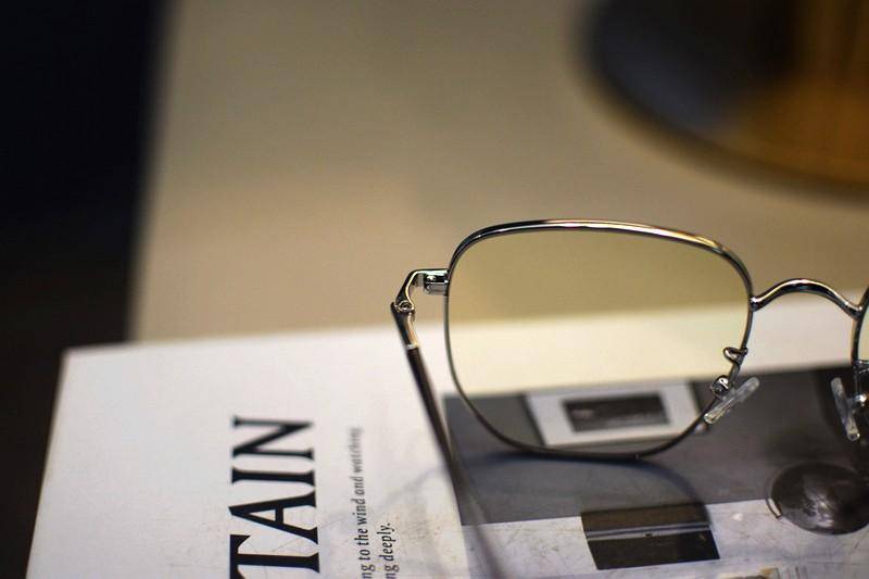 方框眼镜大变身 米家防蓝光Pro 不仅防蓝光还让你一秒变潮人