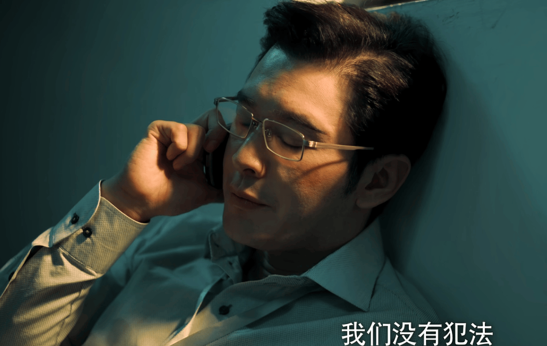 央视新年代剧爆了,黄晓明牢牢抓住了观众眼球_张海潮_故事_王鸥