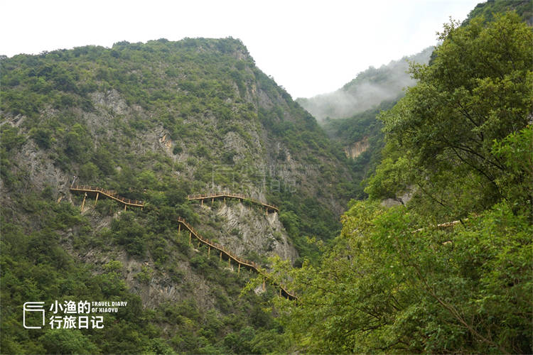 据说这是西北最大的溶洞,藏在秦岭肚子里有16层楼高!你去过吗?