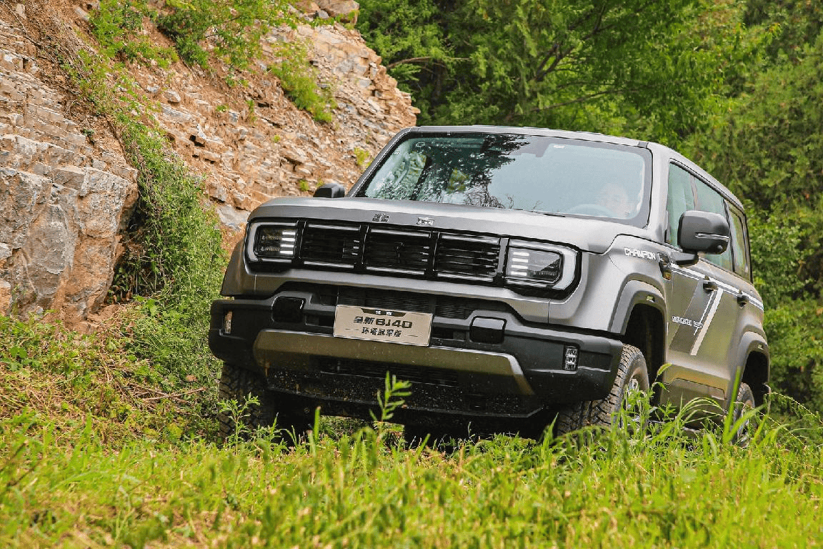 全新bj40环塔冠军版 刀锋英雄穿越者同步上市,实力超标硬核之选