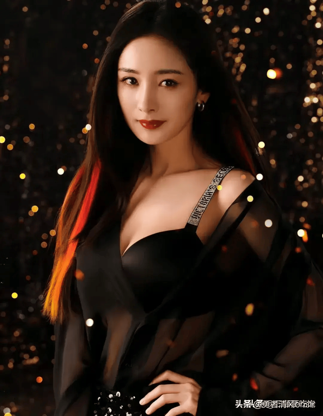 杨幂内衣写真大曝光,d罩杯凹凸有致,这身材也太顶了