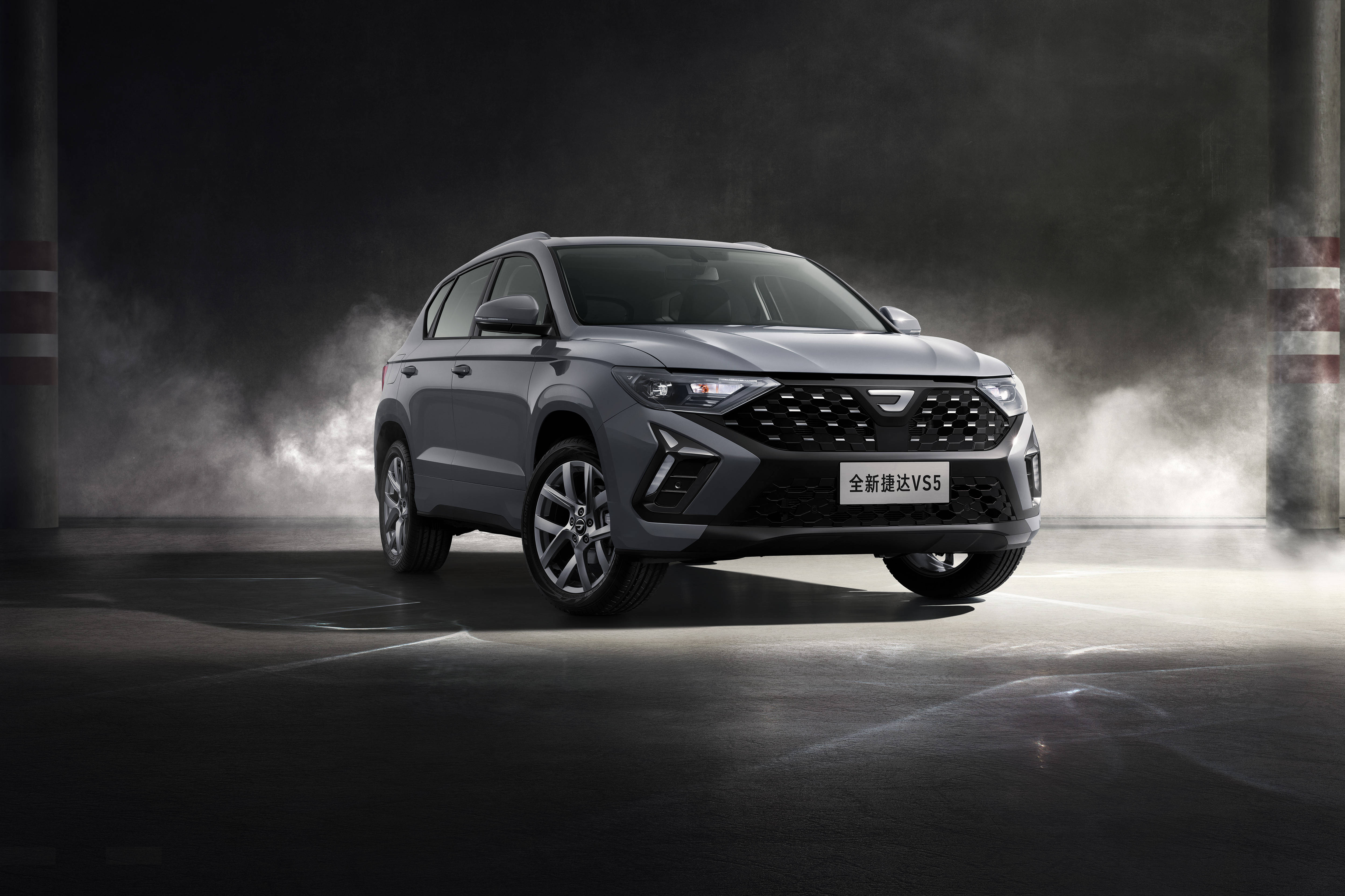 融入年轻元素,6.96万全新捷达vs5五周年纪念版手动挡suv