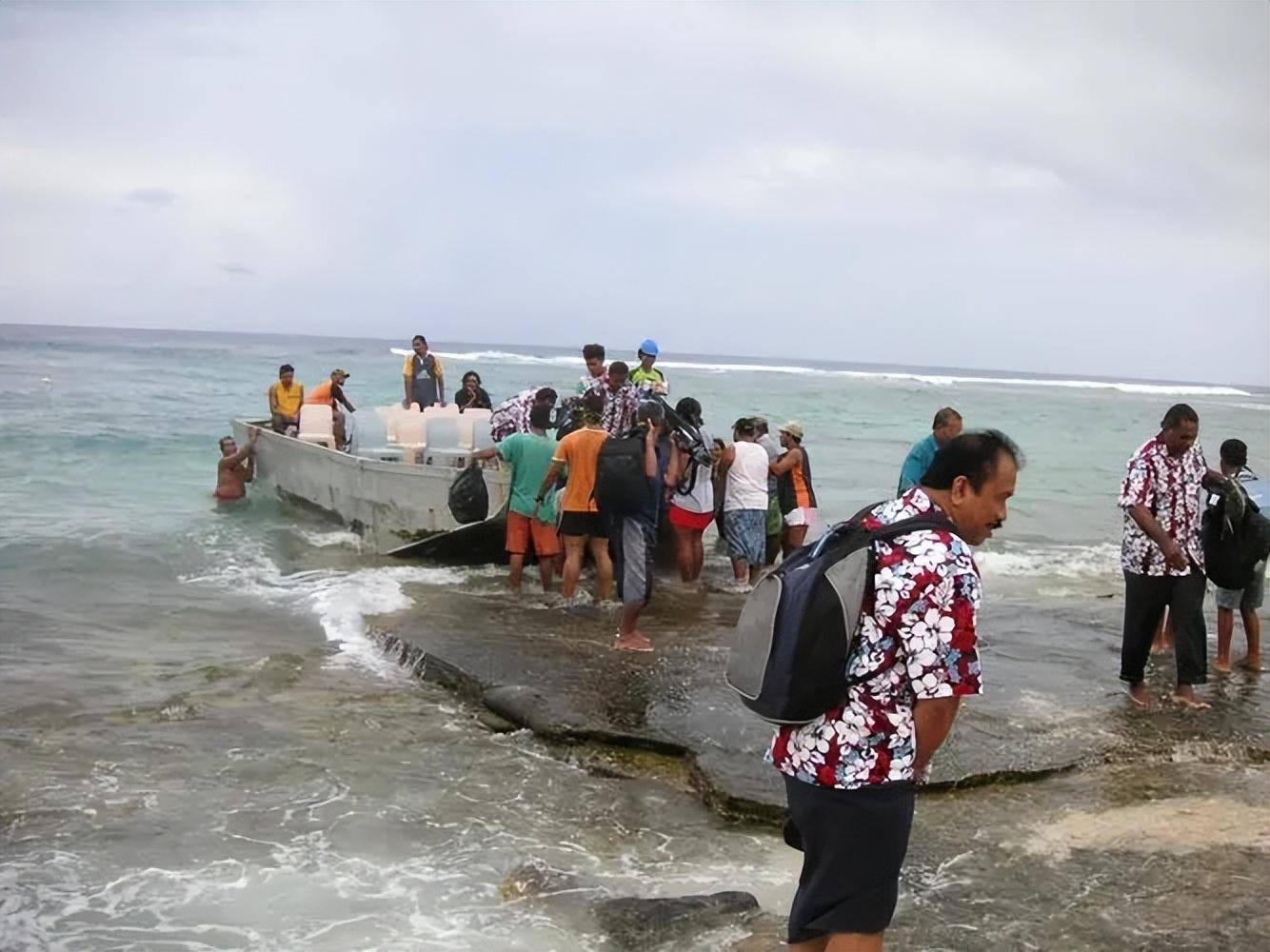 全球公认最懒国家,当地人坚决反对独立,每天好吃懒做全靠援助_托克劳