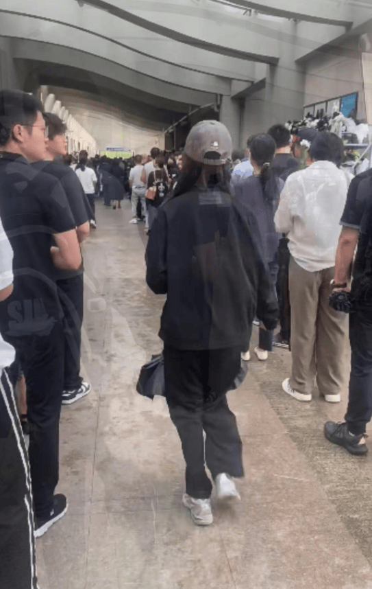 李晟医生遗体告别仪式，公开现场送别图太催泪，骨灰安葬地曝光-李晟专访