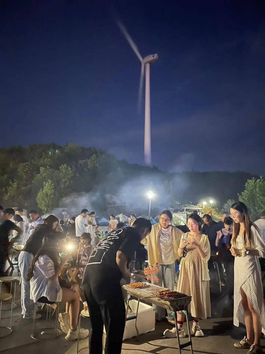 东白山露营 东白山看星空 徒步草甸之巅 摄影星河 看云海日出日落