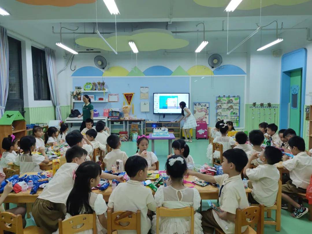 星辰之夏·礼别"幼"时光|惠州市星耀幼儿园大班毕业典礼活动