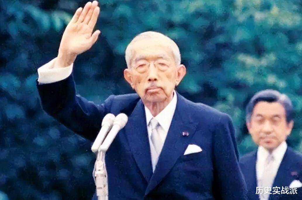日本裕仁天皇逝世,中国被邀请出席葬礼,中方代表4字霸气回应