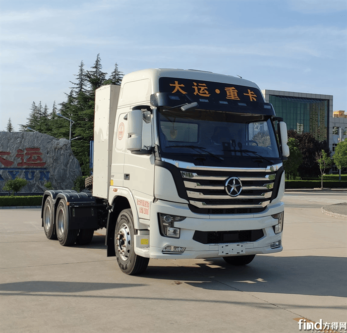 解放鹰途危险品运输车型 东风龙擎燃气车新品 _最新款北奔重卡牵引车_第385批牵引车公告 新能源牵引车市场分析