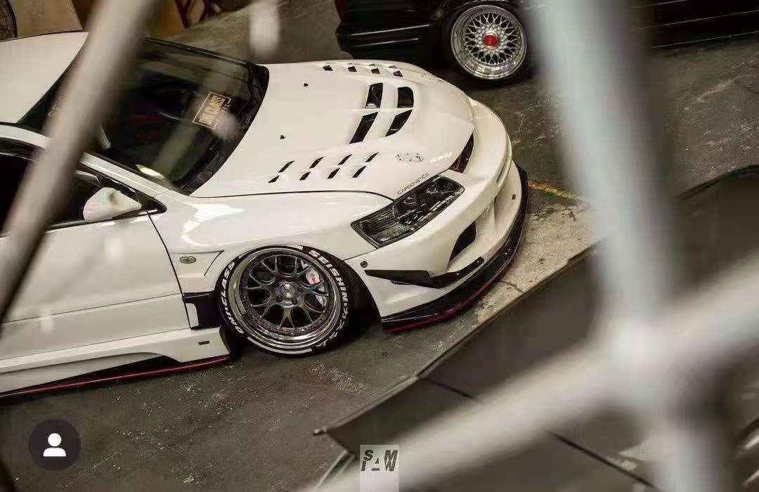 威风凛凛 三菱evo改装airbft气动避震案例