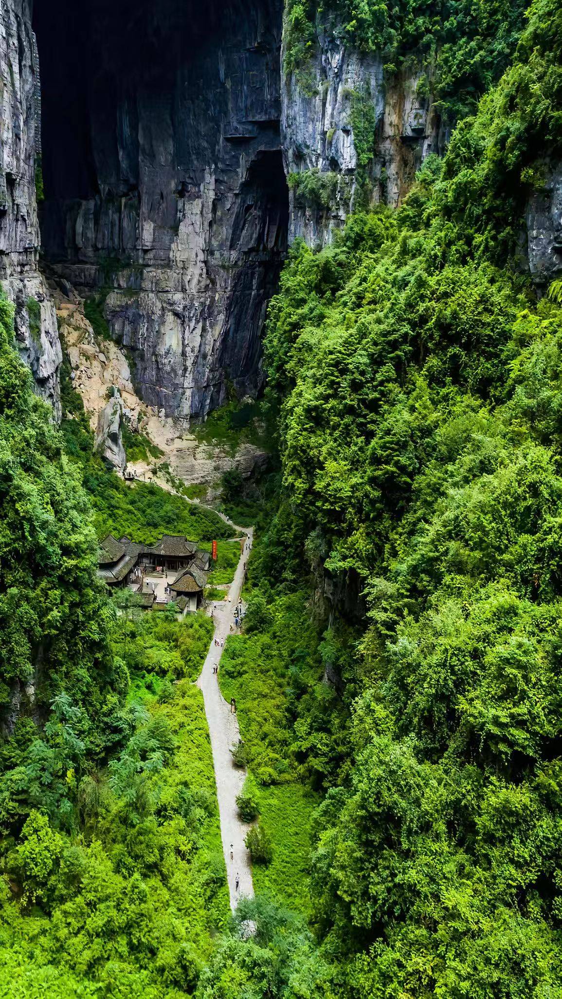 重庆黔江芭拉胡旅游团四天花销多少_文化_景点_导游