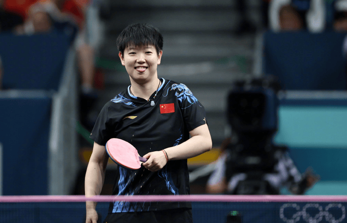 陈梦巧妙安抚孙颖莎:小魔王笑容洋溢,大方送上祝福