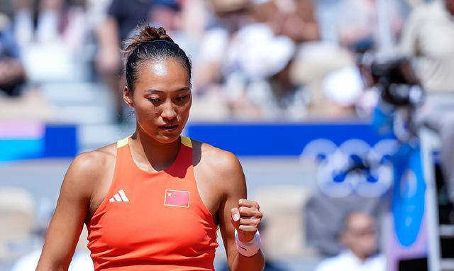 郑钦文2-0战胜维基奇，全胜夺冠！历史性的奥运金牌带来4大震撼
