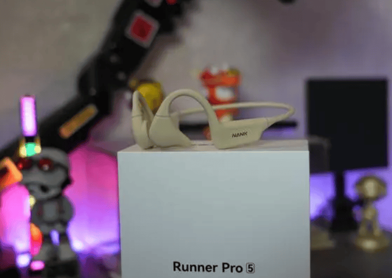 简约美学与卓越性能的完美碰撞-Runner Pro 5