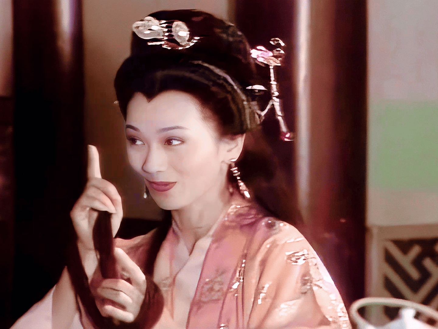 《新白娘子传奇》白素贞十大经典套装,紫色战袍第四,红纱装第七