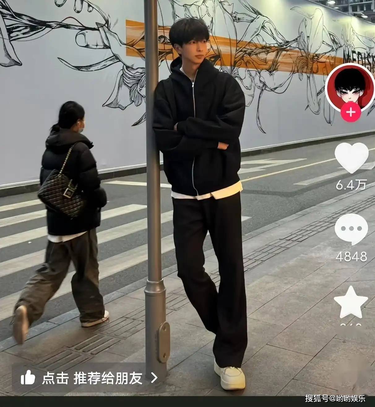 本人帅炸,网友想打听混双八卦,本人回应太搞笑_肖凯文_肖战_国乒
