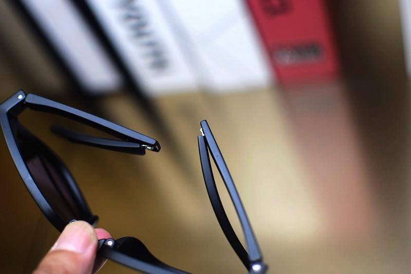 折叠之美,轻巧耐用,小米新品米家折叠偏光太阳镜