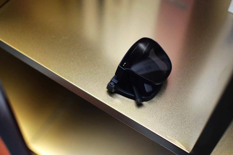 折叠之美,轻巧耐用,小米新品米家折叠偏光太阳镜