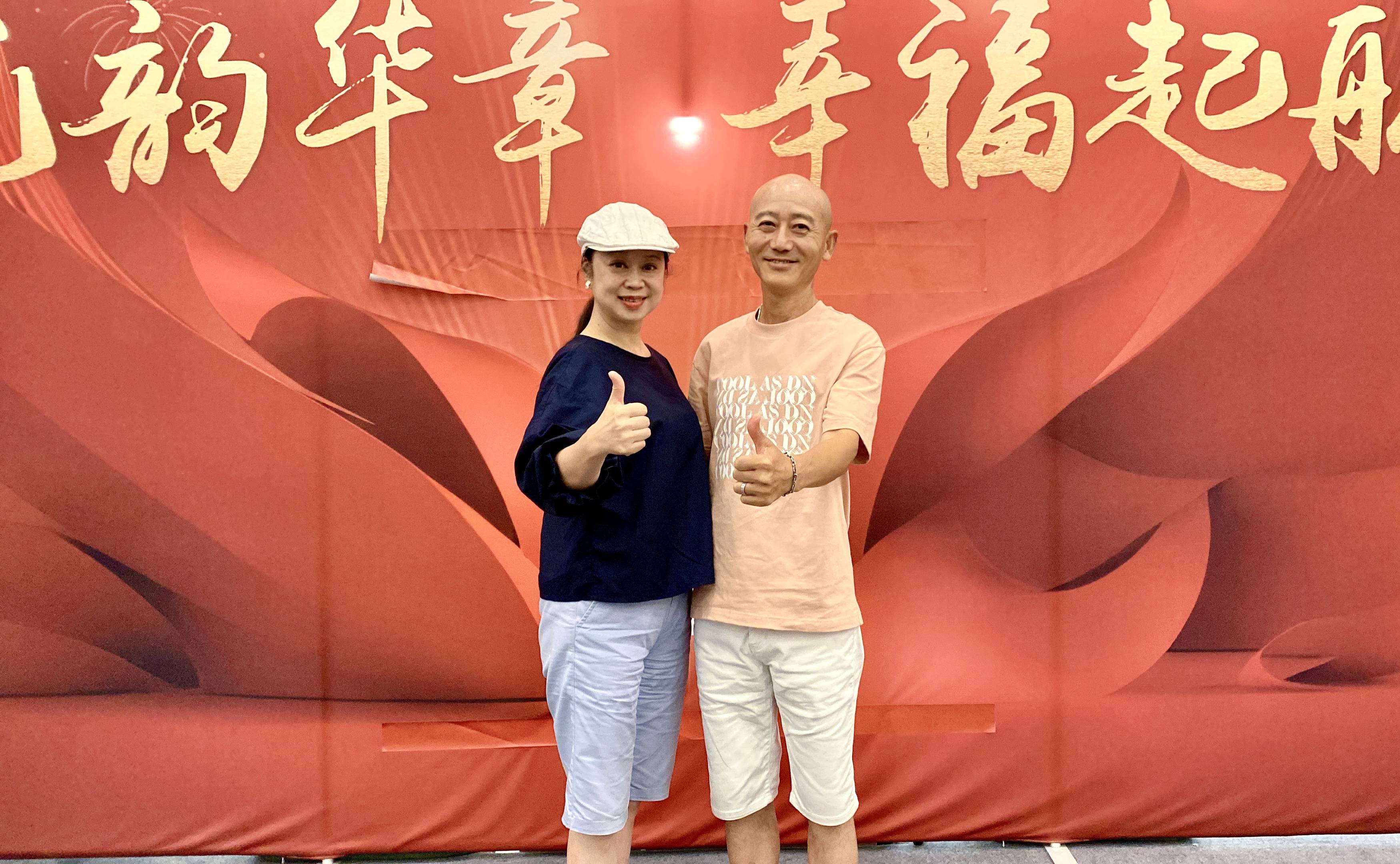 现场图文报道:世界文化导演艾文/美国伊利华报中国首席记者/世界独立