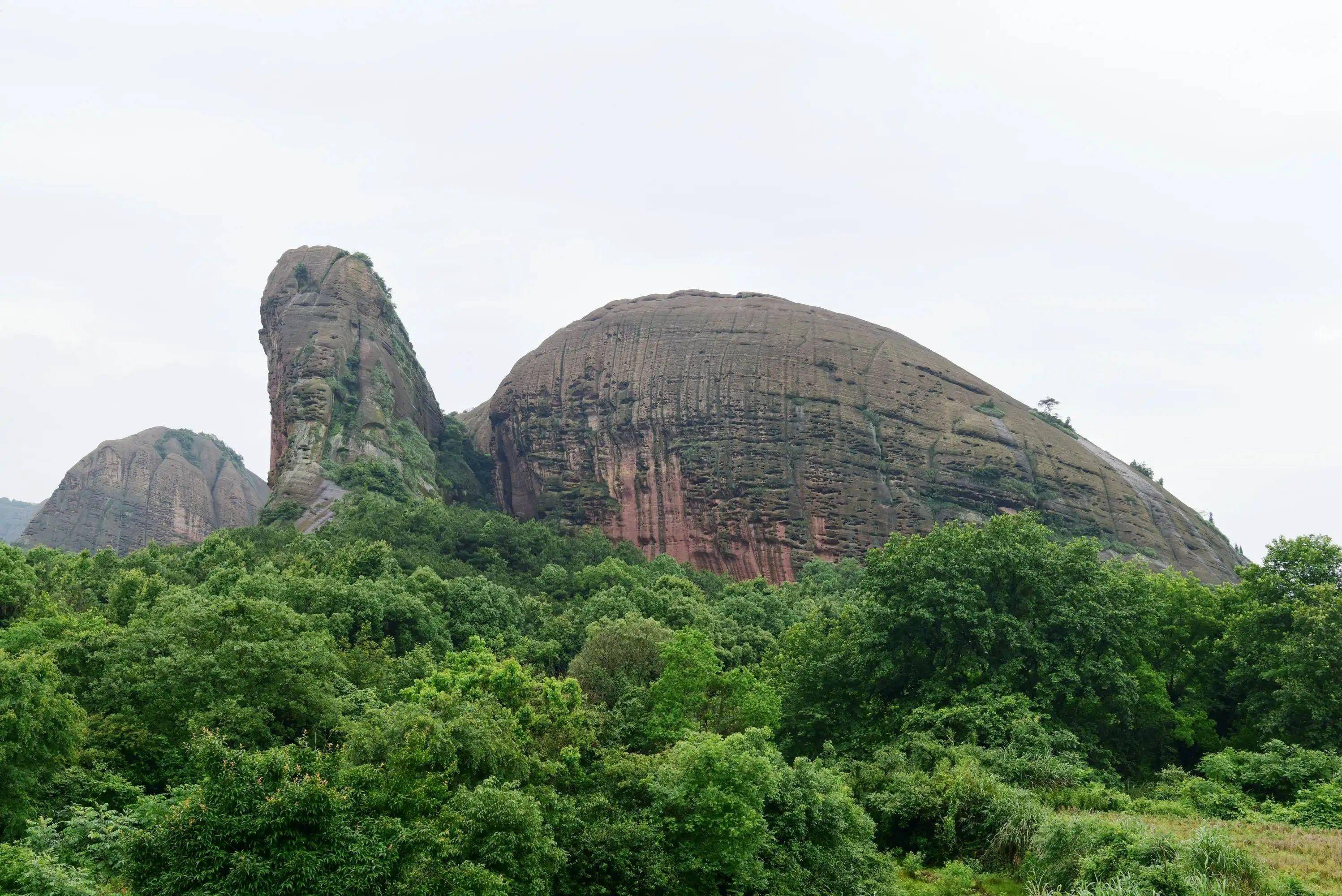 山东龟山风景区图片