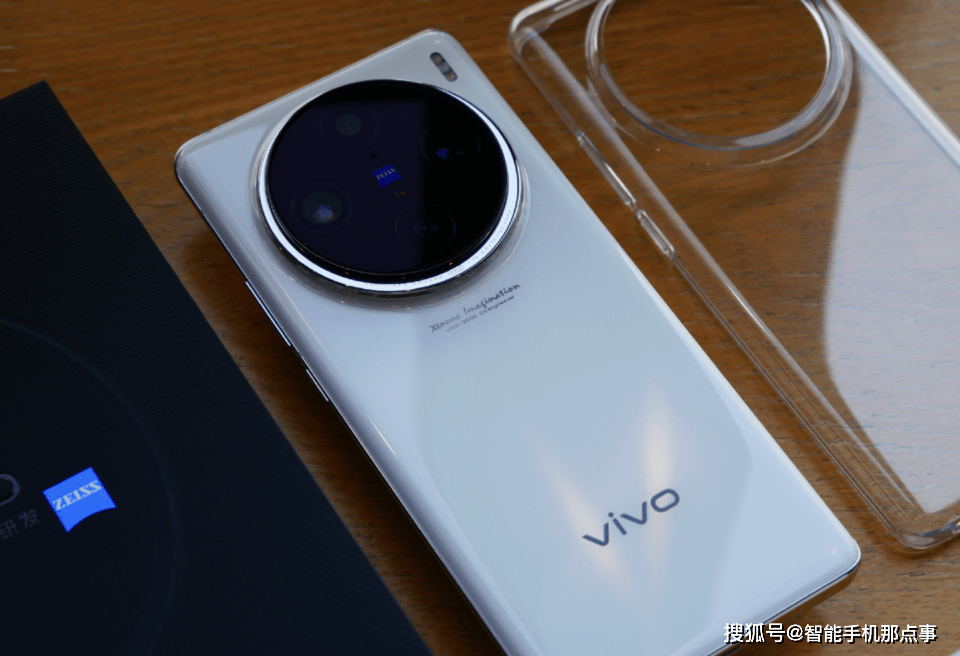 originos再次发力:vivo x100系列已新增人文街拍,你收