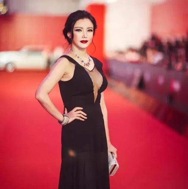 盘点"彭丹"曾主演的六部,最"精彩"电影,你最喜欢哪部呢?