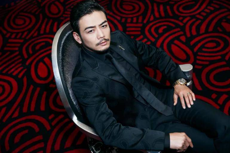 41岁的杨烁,终于为自己的"狂妄自大"付出了代价_片酬_王黎雯_事业