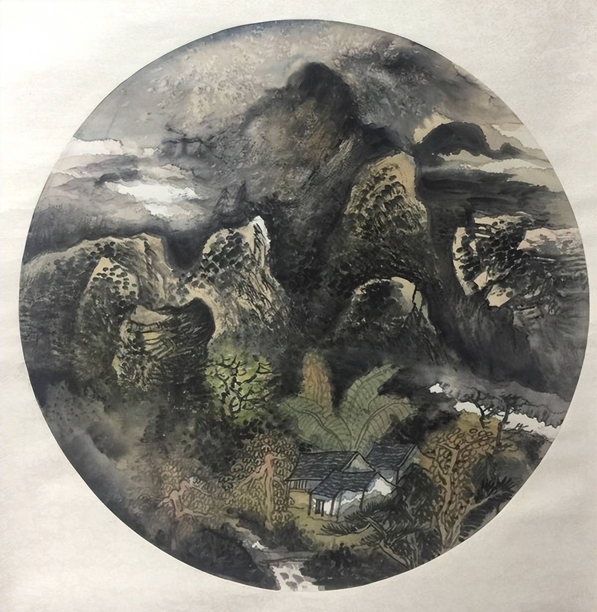 追寻自然之美:著名山水画家王本杰的艺术风格