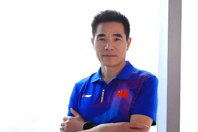 2018年9月,作为射击队教练加入海亮集团.