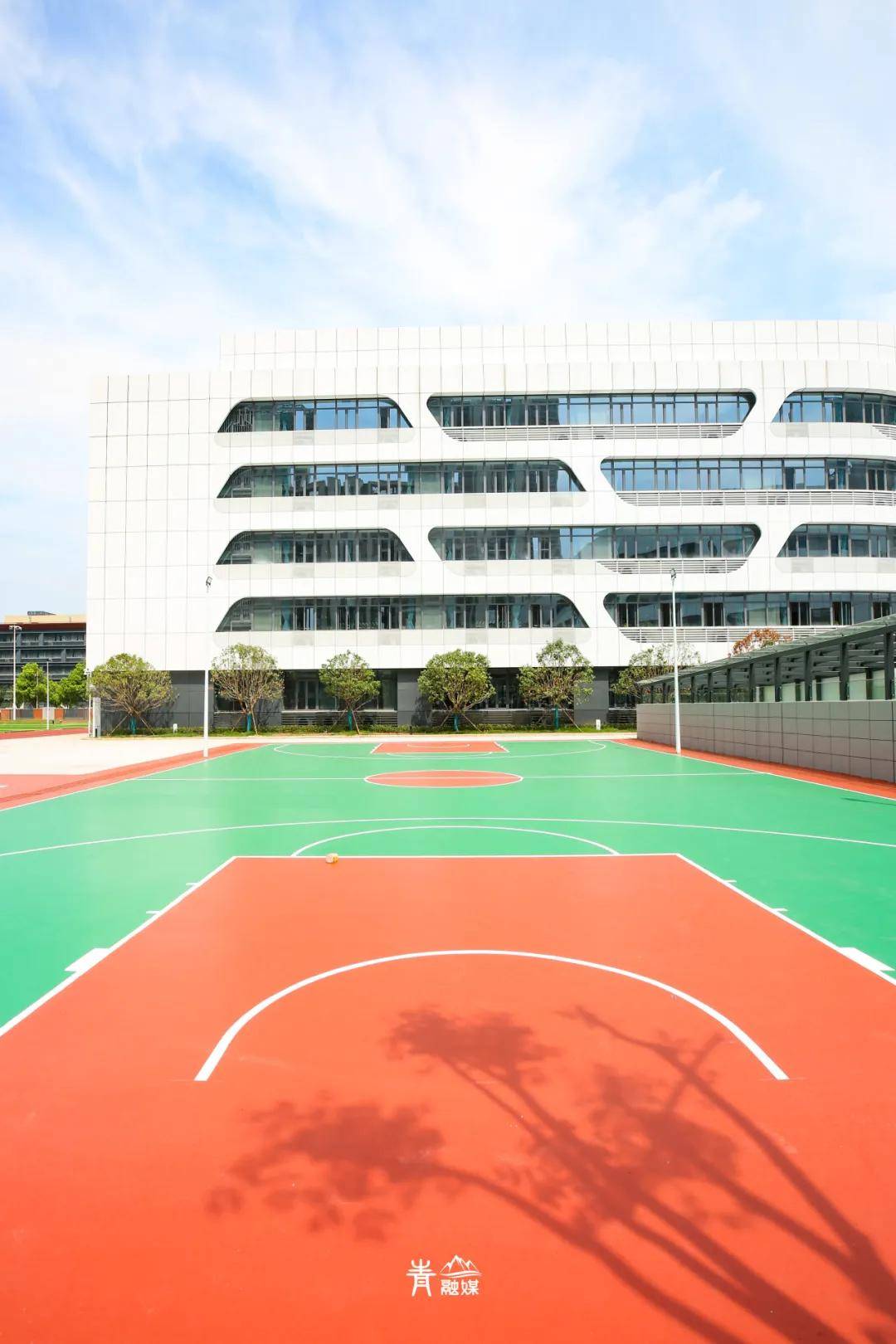 武钢三中初级中学即将投入使用,可容纳30个班1500人