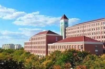 汽车服务工程,机械工程,印刷工程是省级民办本科优势特色专业;青岛