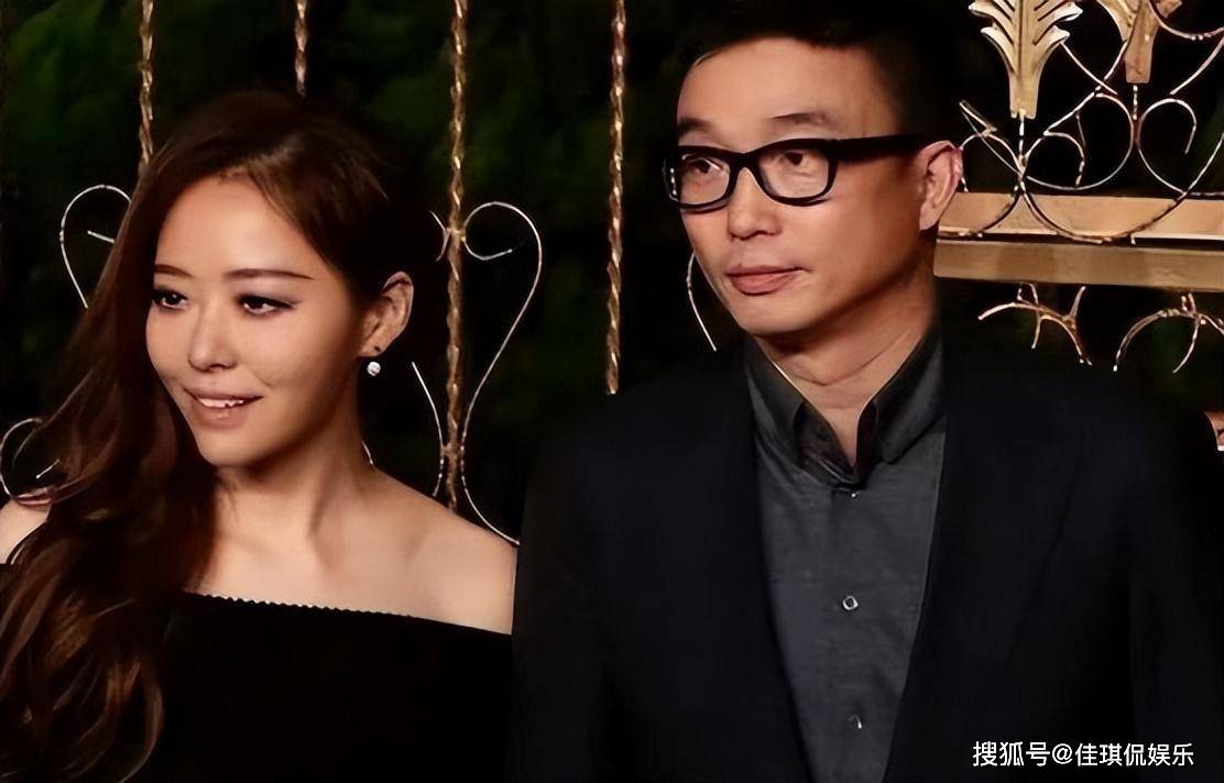 被严重低估的冯轲,他能掌控的,何止是张靓颖一人!